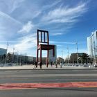 Broken Chair, Genève, Suisse