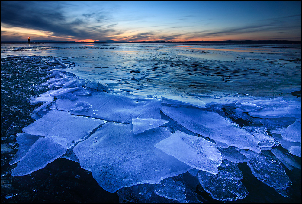 broken ice ...