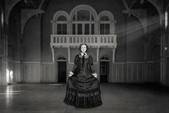 Broken • Moments XX / SW