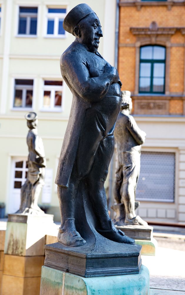 Bronzeskulptur am Knappenbrunnen in der Lutherstadt Eisleben