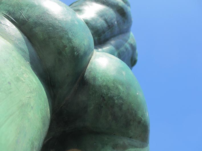 Bronzestatue vor dem Neuen Rathaus, Hannover