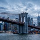 Brooklyn Bridge am Abend