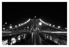 Brooklyn Bridge by night