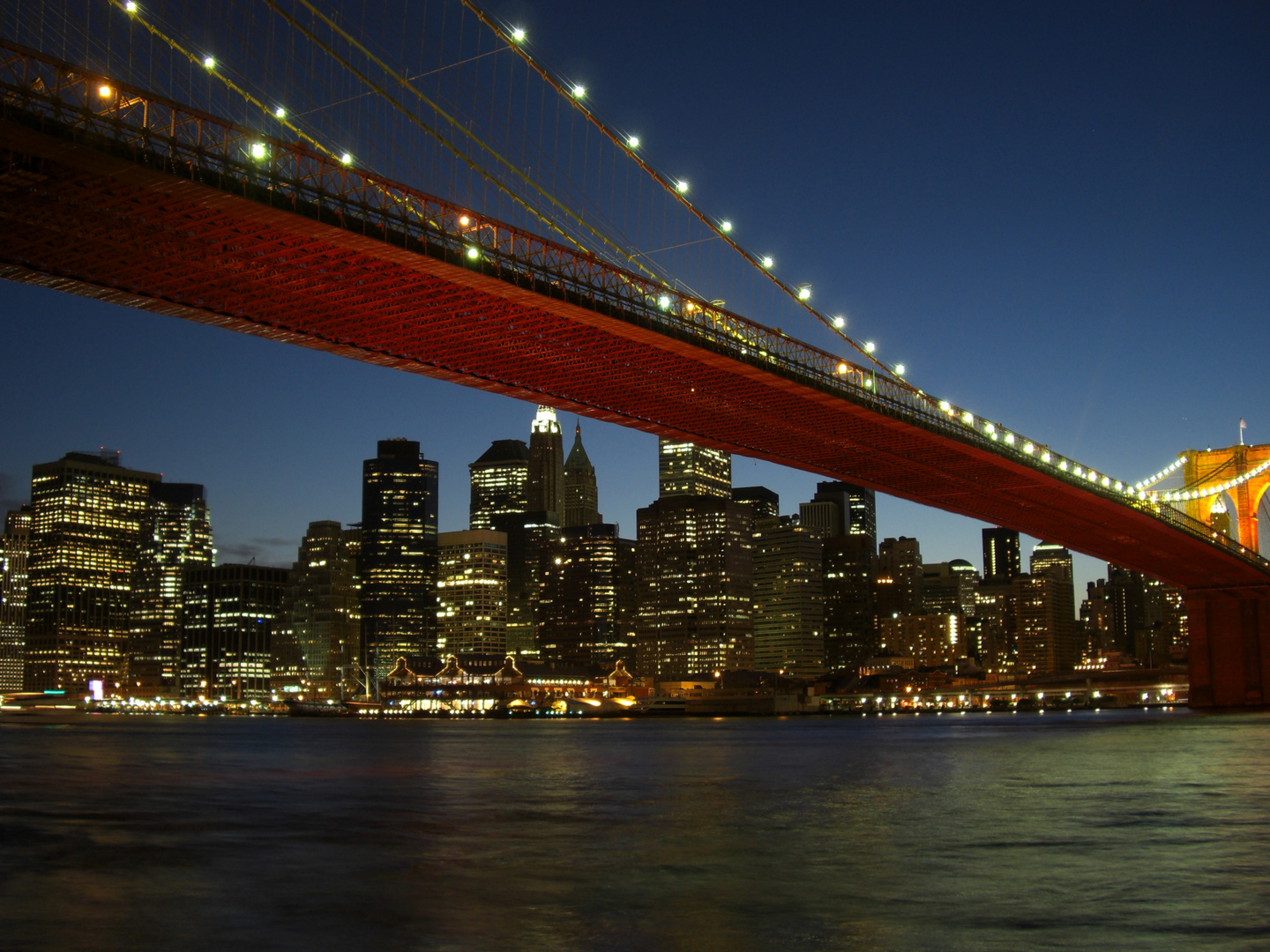 Brooklyn Bridge by night