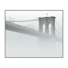 Brooklyn Bridge im Nebel