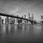 Brooklyn Bridge mit Skyline