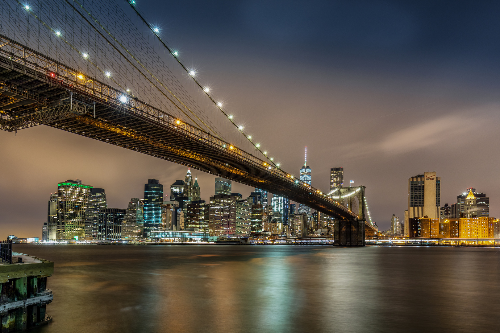 Brooklyn Bridge nachts