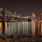 Brooklyn Bridge und Manhattan Skyline