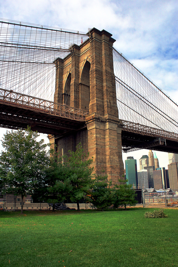 Brooklyn Bridge vom Brooklyn Bridge Park aus Fotografiert