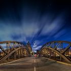 Brooksbrücke-sterne+wolken