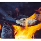 Brot backen auf Spaten