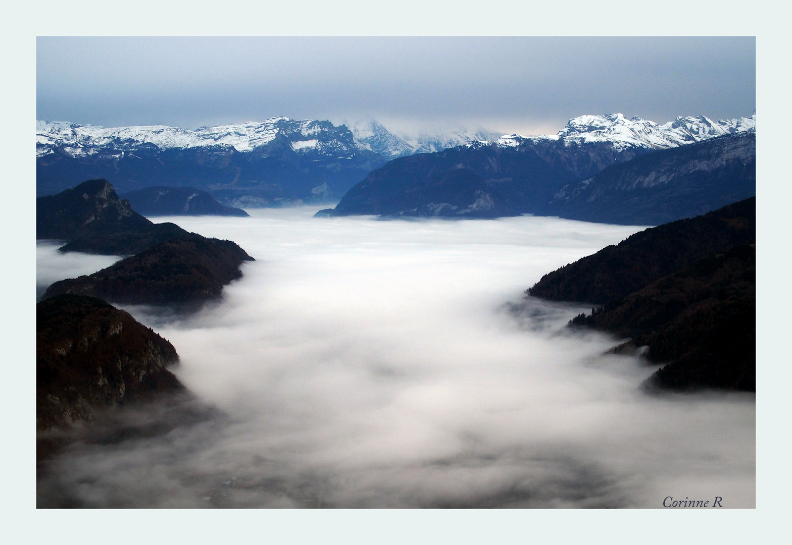 Brouillard Dans La Vallee Photo Et Image Paysages Paysages De Montagne Les Alpes Images Fotocommunity Brouillard Dans La Vallee Photo Et Image Paysages Paysages De Montagne Les Alpes Images Fotocommunity