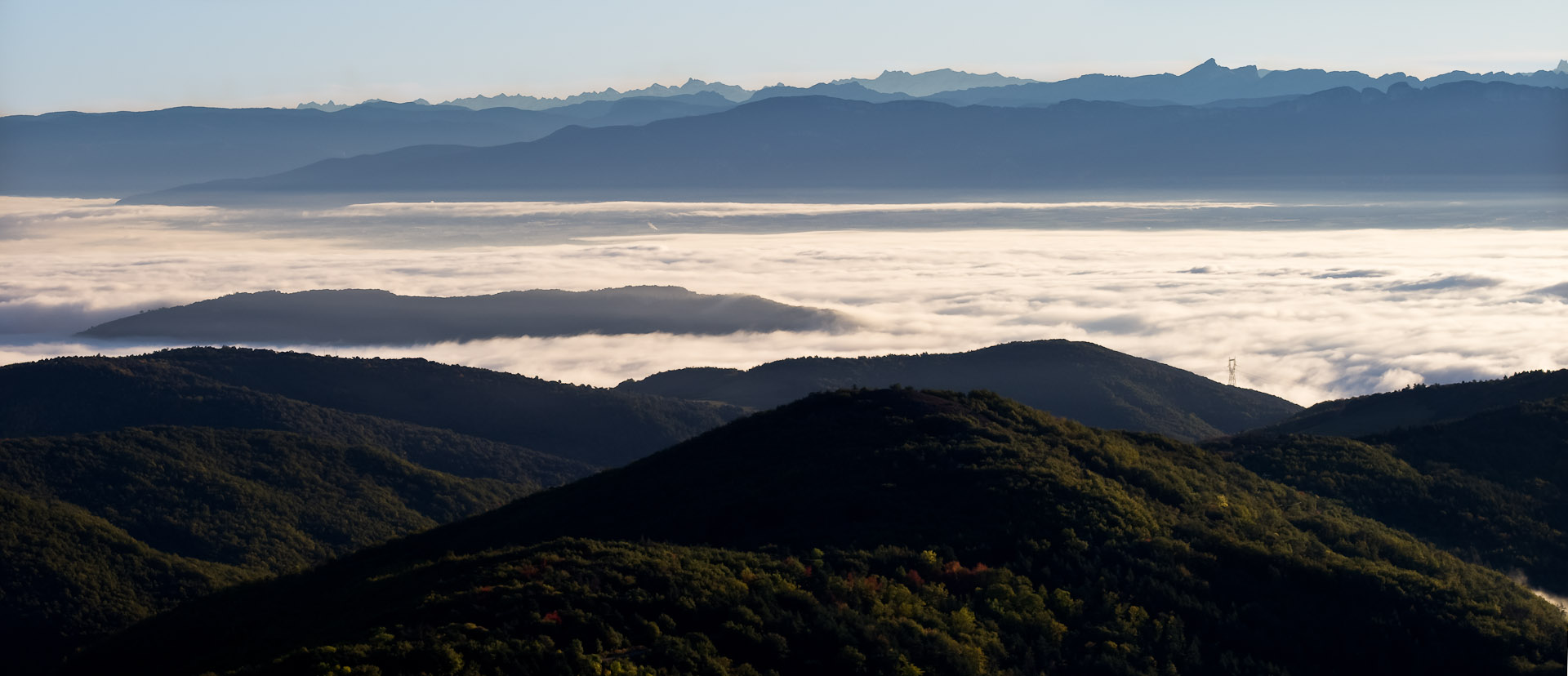 Brouillard dans la vallée du rhône