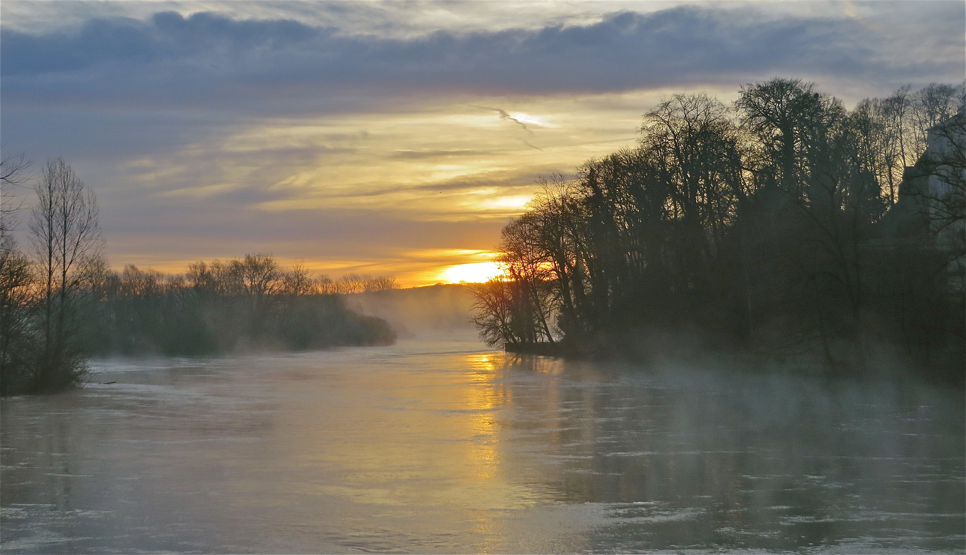 ...brouillard du matin !!!...