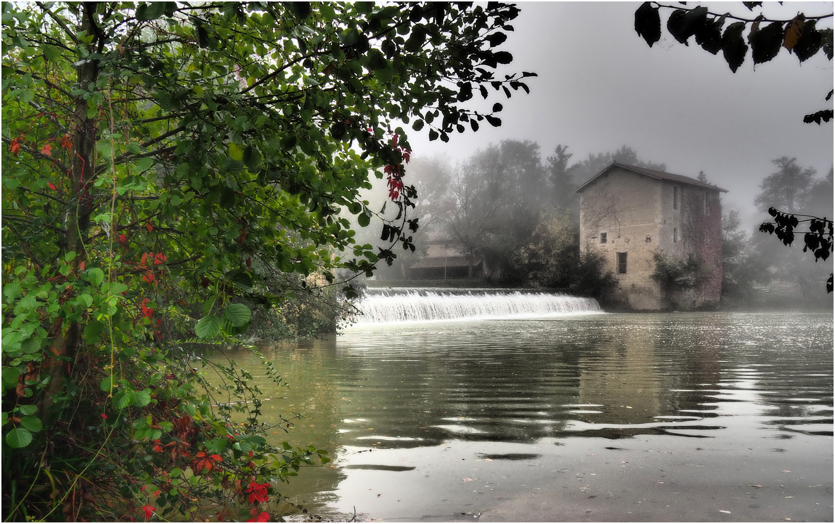 Brouillard sur la vallée de la Baïse