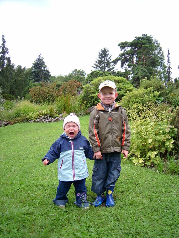 Bruder und Schwester von Heelene