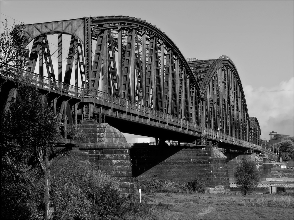 Brücke 2