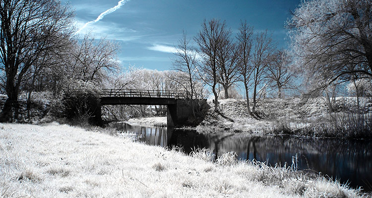 Brücke...