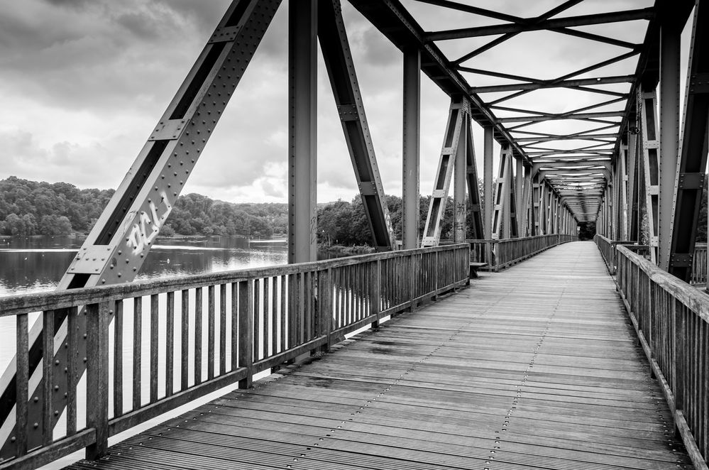 Brücke am Baldeneysee