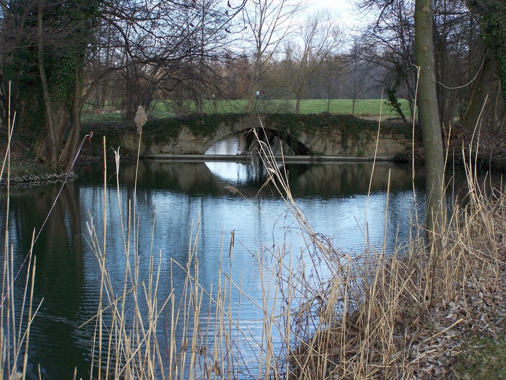 brücke am fluss