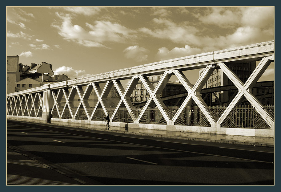 Brücke am Gare de l'Est 4