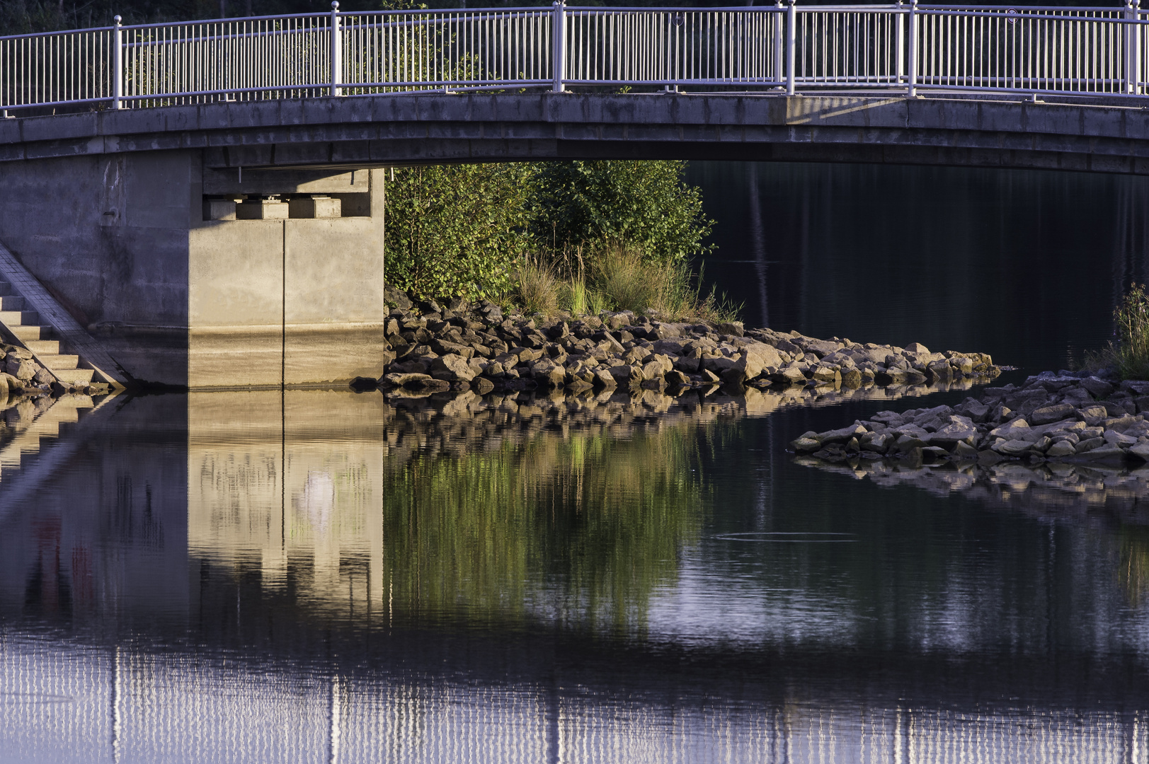 Brücke am Goldbergsee