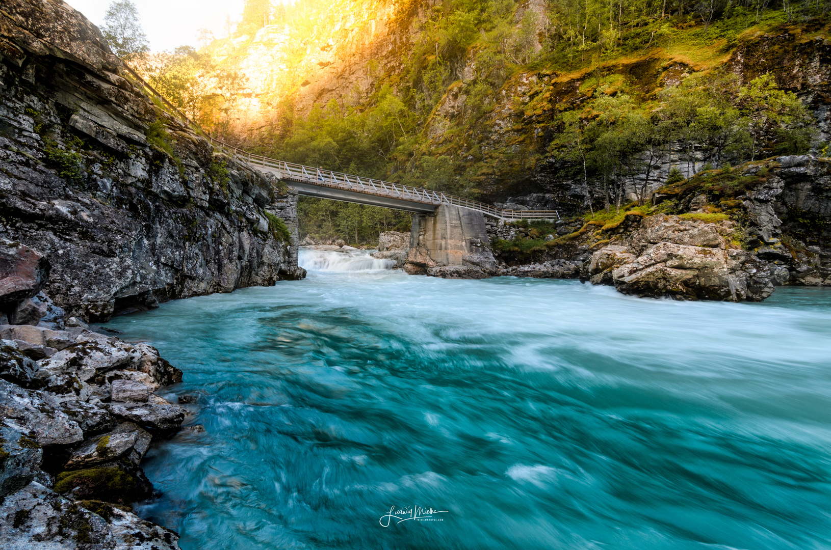 Brücke am Jostedøla