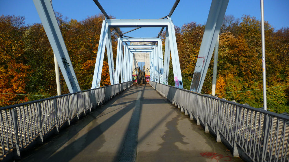 Brücke am Kölner Mediapark