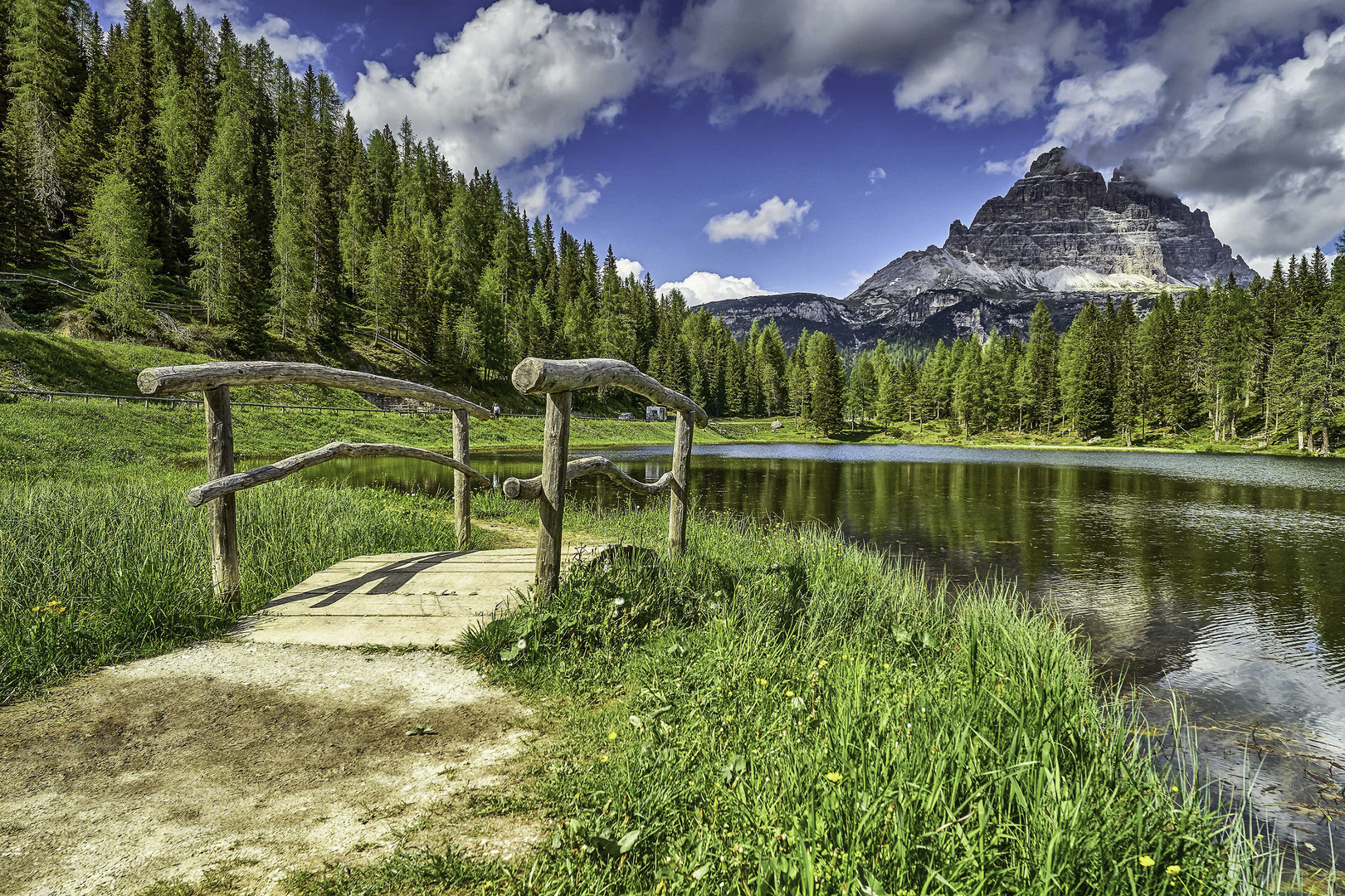 Brücke am Lago d'Antorno