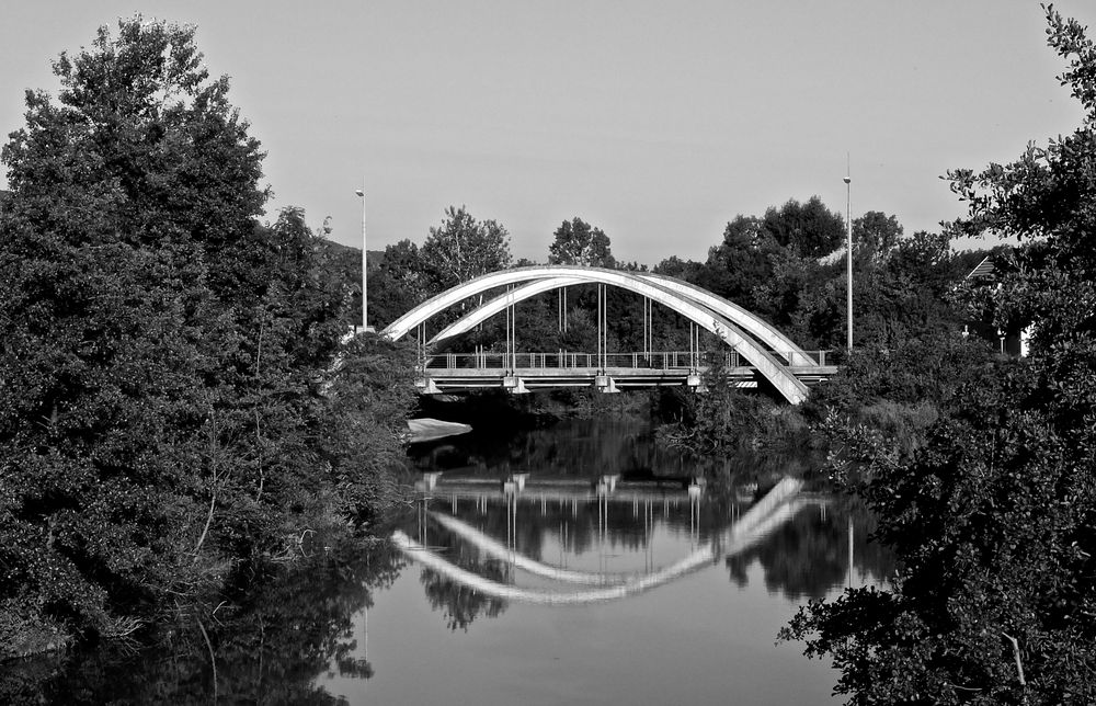 Brücke am Marchfeldkanal in WIen.