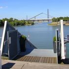 Brücke am Medienhafen