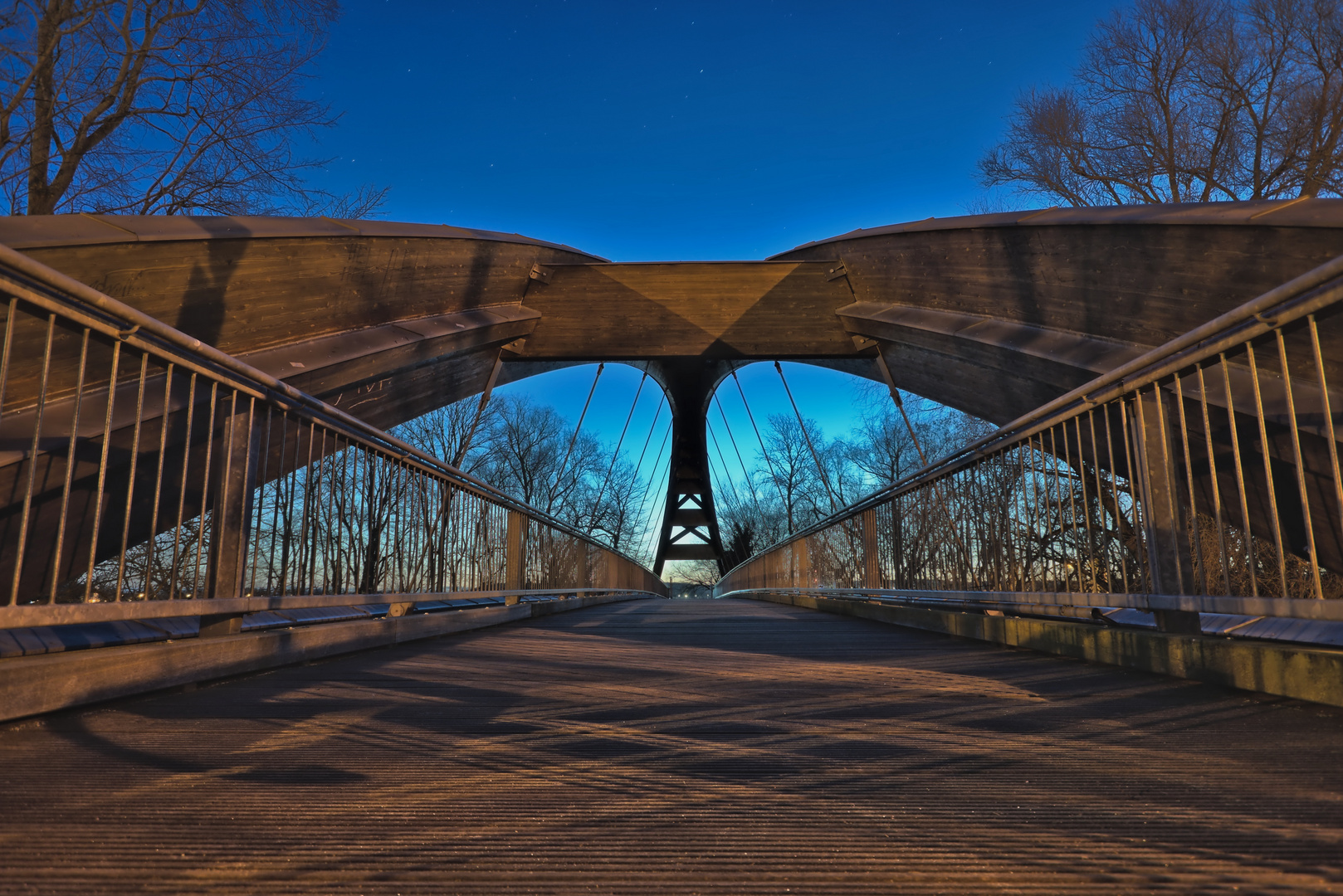 Brücke am Morgen