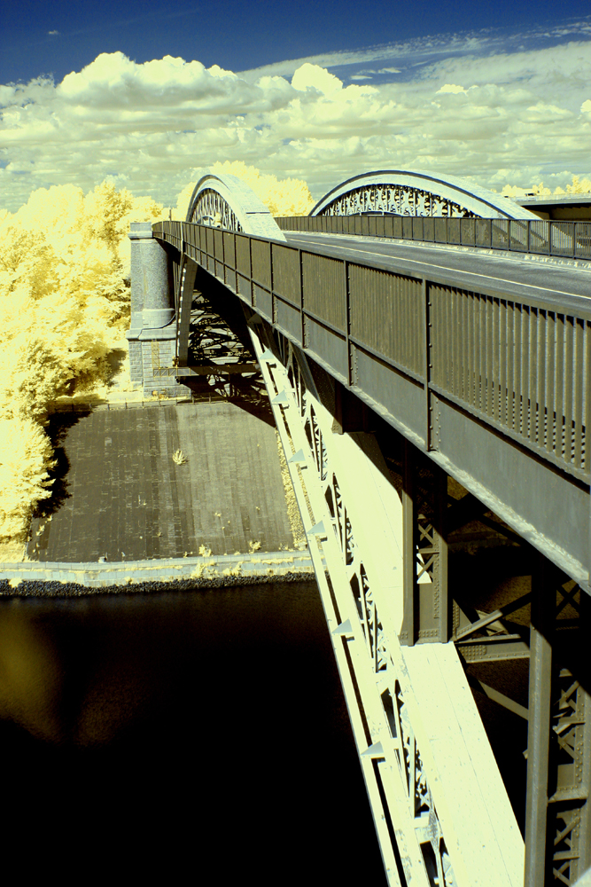 Brücke am Nordostseekanal