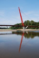 Brücke am Wasserfall