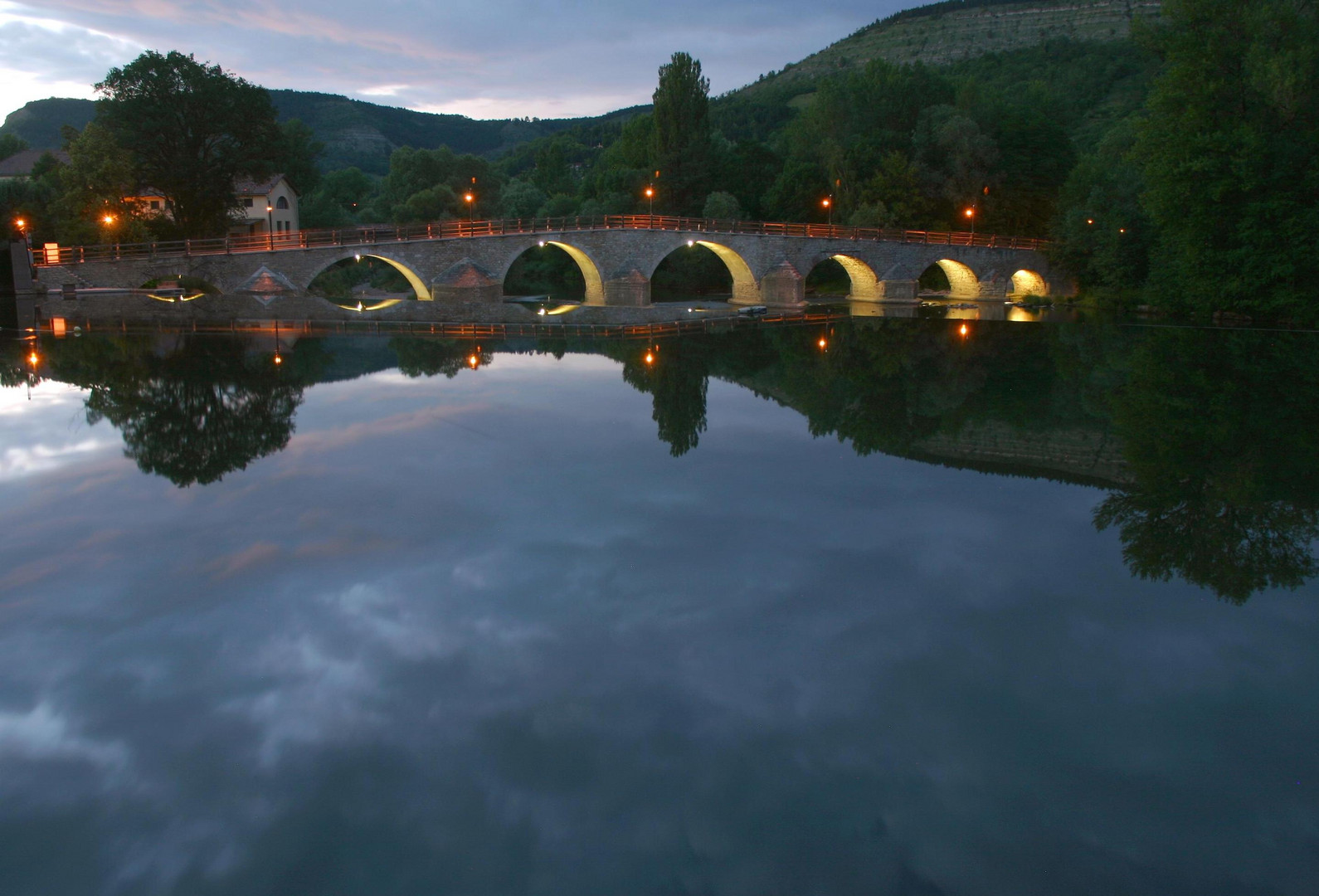 Brücke am Wehr / 07