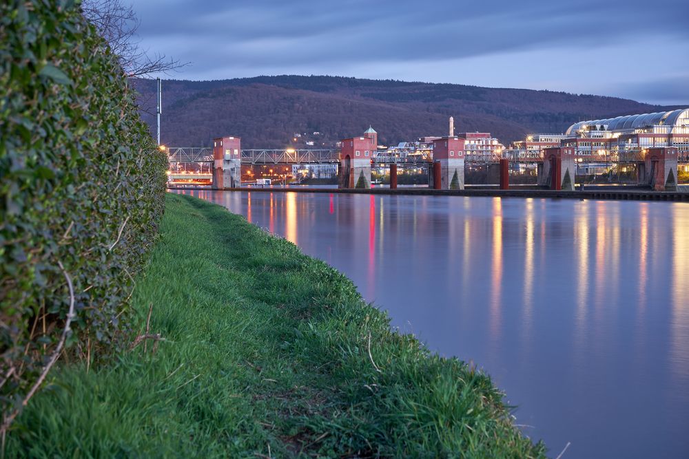 Brücke Am Wehrsteg über den Neckar in Heidelberg