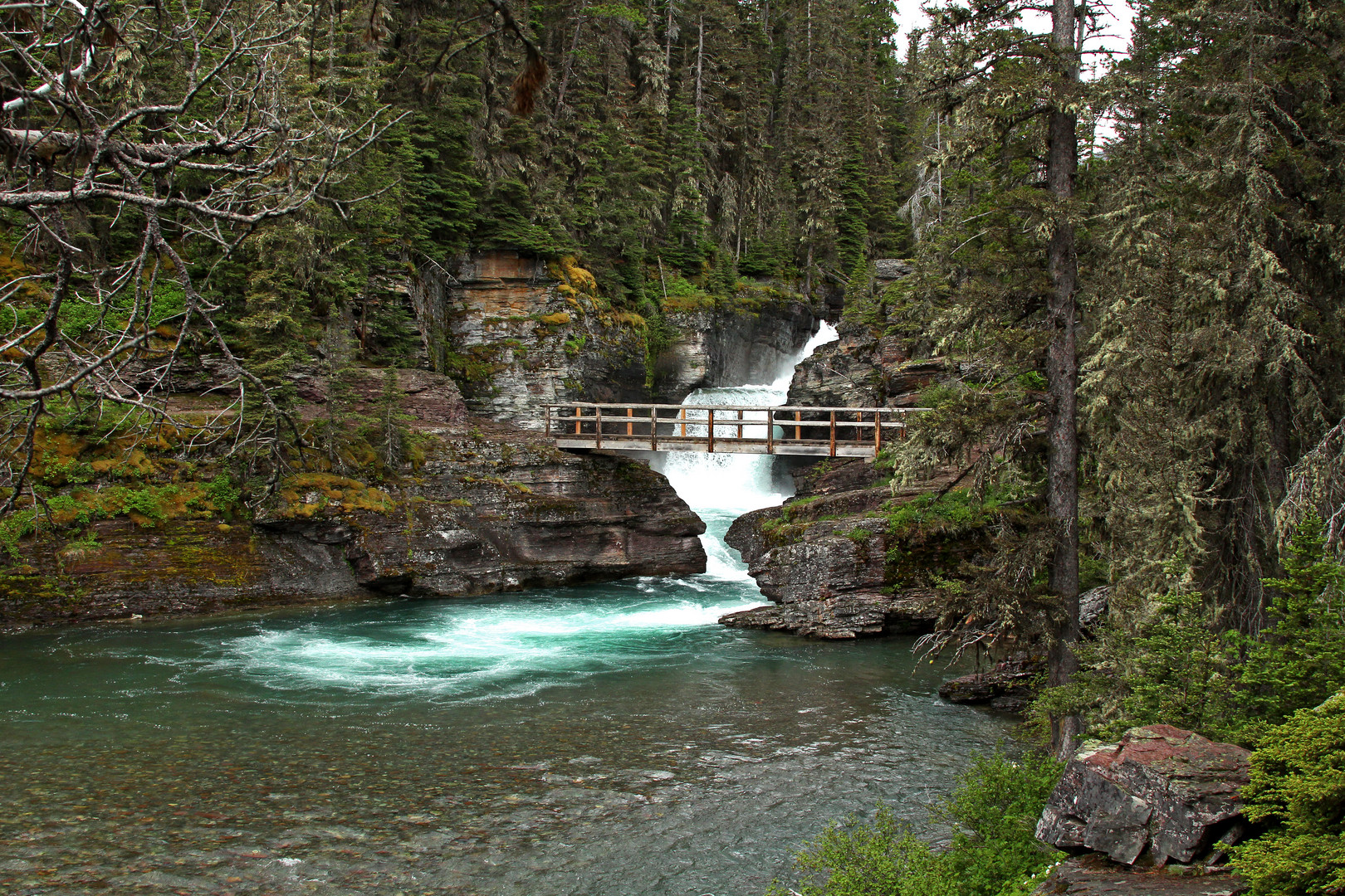 Brücke an den St. Mary Falls