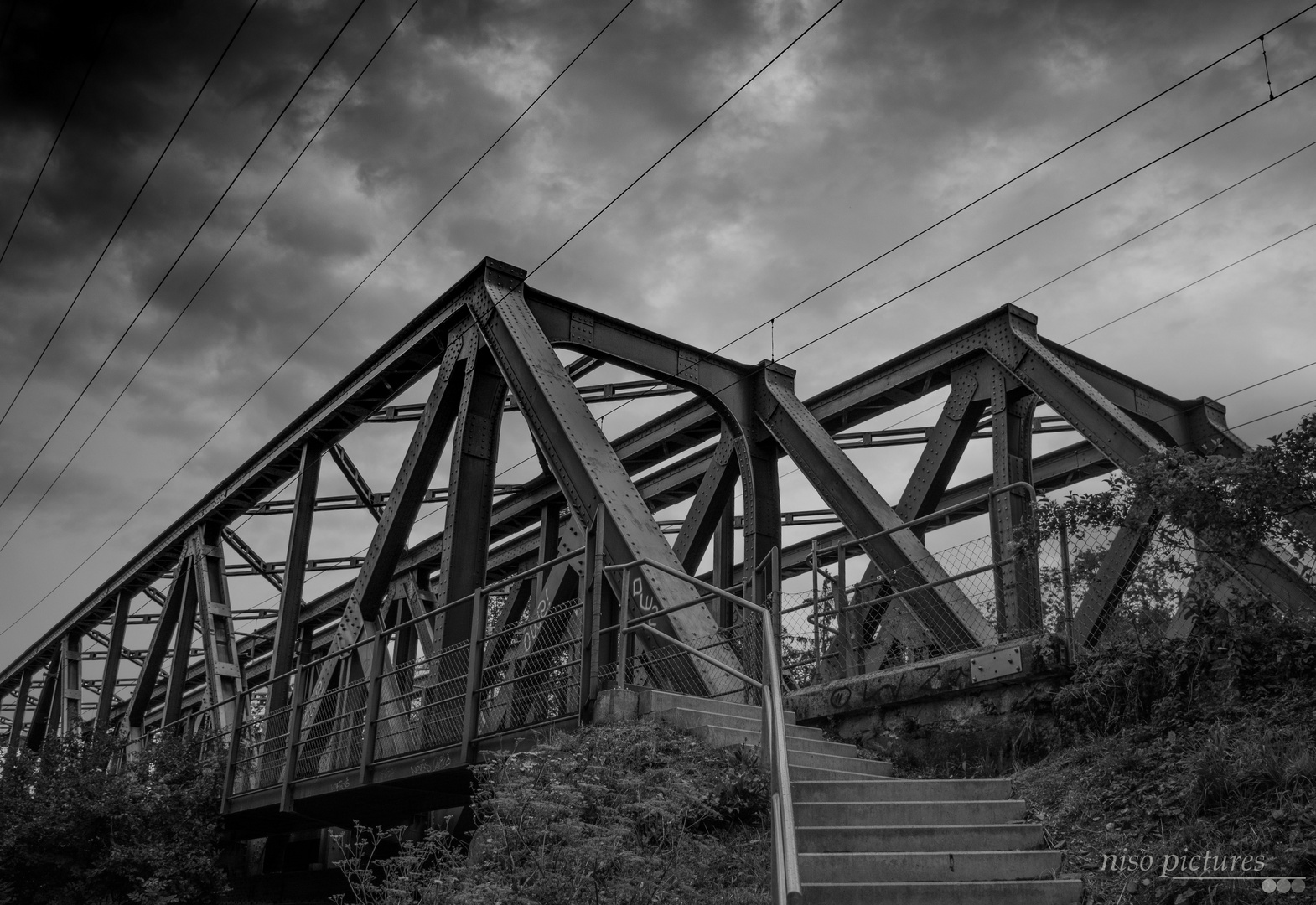 Brücke an der Uttigenschwelle