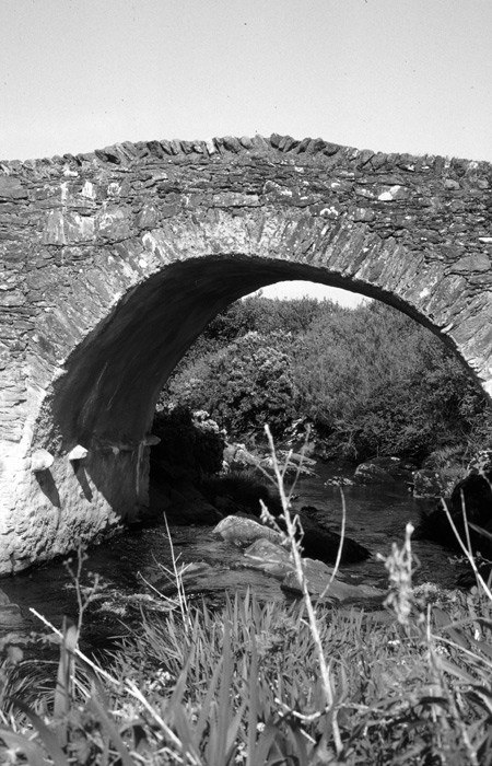 Brücke bei Glencolumbkille