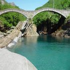 Brücke bei Lavertezza Tessin