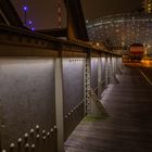 Brücke bei Nacht