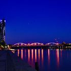 Brücke bei Nacht