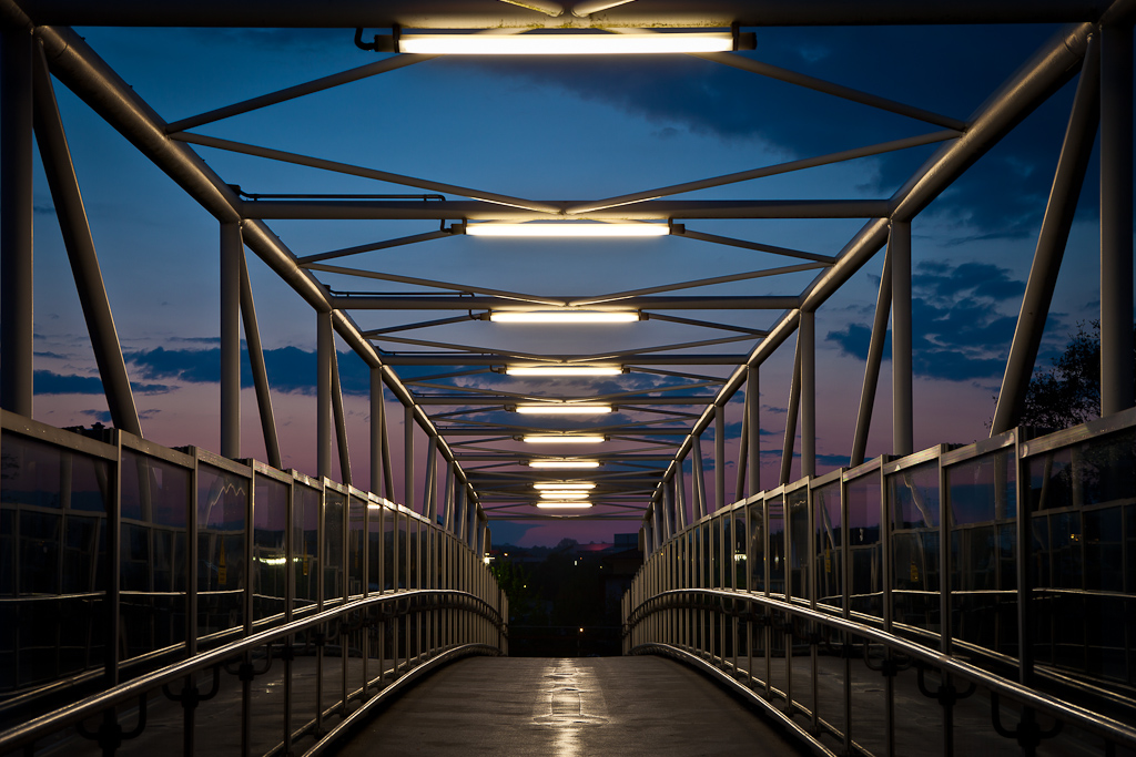 Brücke bei Nacht II