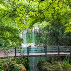 Brücke beim Wasserfall