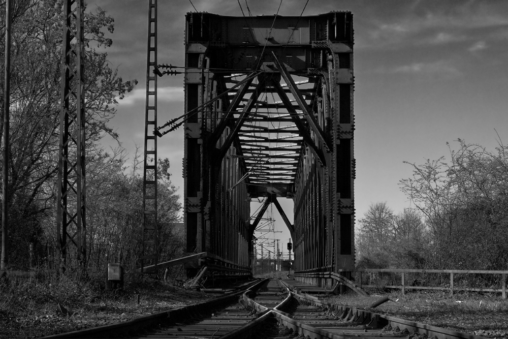 Brücke der Hafenbahn