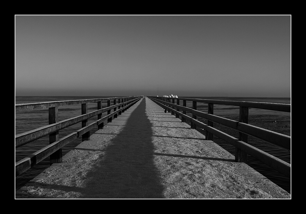 ...brücke der unendlichkeit ... / ... pont de l'infini ...