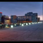 Brücke Düsseldorf Medienhafen ...