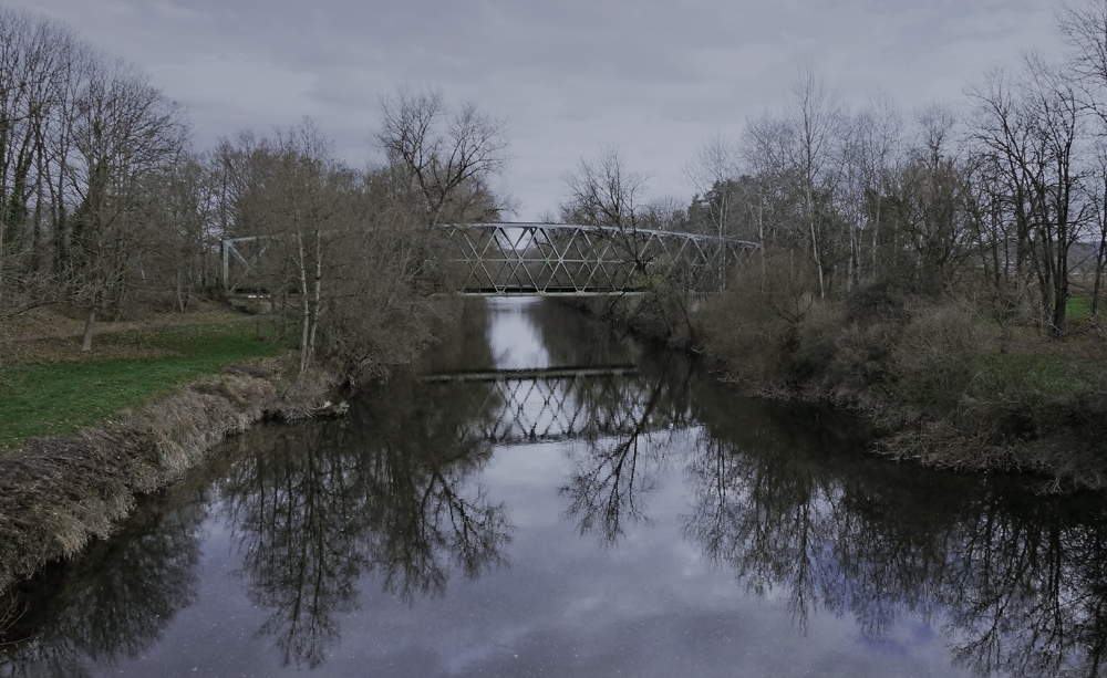 Brücke ...