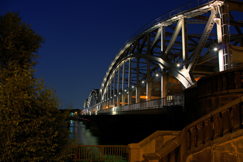 Brücke im Freihafen...