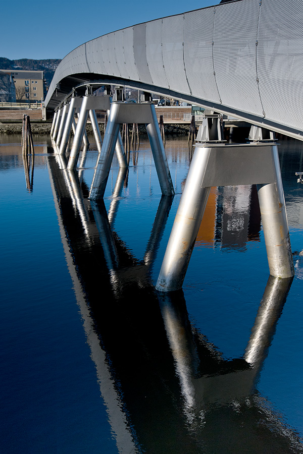 Brücke im Hafenviertel - Trondheim 2011